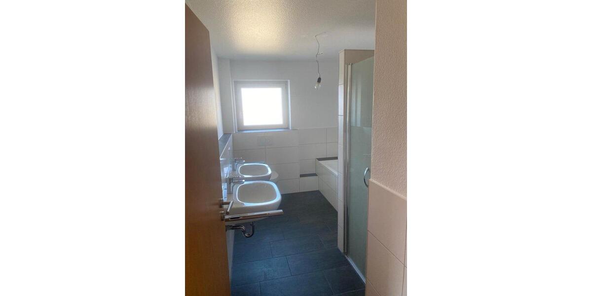 Etagenwohnung Reutlingen Sondelfingen - 4 Zimmer, 110 m&sup2;, 1.450&euro; | Angebot:26364863