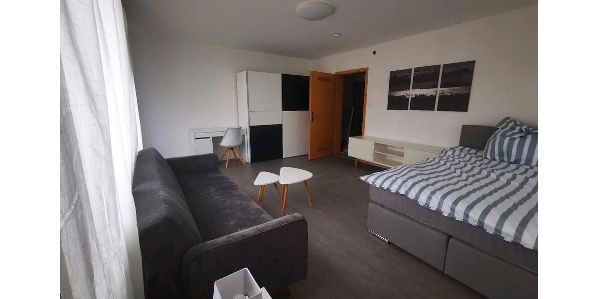 Etagenwohnung Wolfschlugen - 1 Zimmer, 20 m&sup2;, 590&euro; | Angebot:25576425