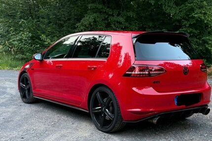 VW Golf 144.000 km 13.400 &euro; Pliezhausen 72124