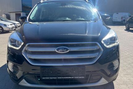 Ford Kuga 163.500 km 9.999 &euro; Holzgerlingen 71088