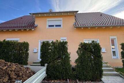 Haus Starzach - 13 Zimmer, 400 m&sup2;, 939.000&euro; | Angebot:25201100
