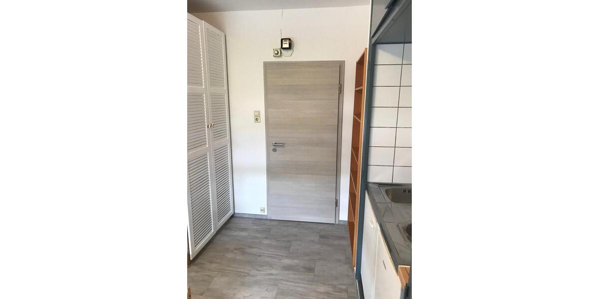 Einfamilienhaus Reutlingen - 11 Zimmer, 310 m&sup2;, 999.999&euro; | Angebot:27186098
