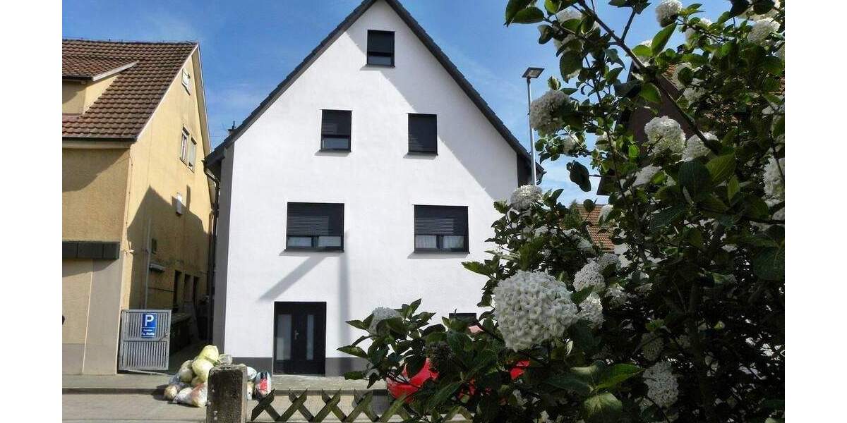 Mehrfamilienhaus, Wohnhaus Althengstett - 8 Zimmer, 180 m&sup2;, 595.999&euro; | Angebot:25737016