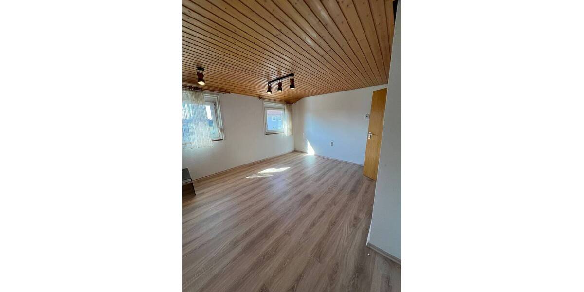 Bauernhaus, Landhaus Mötzingen - 6 Zimmer, 120 m&sup2;, 320.000&euro; | Angebot:25928843