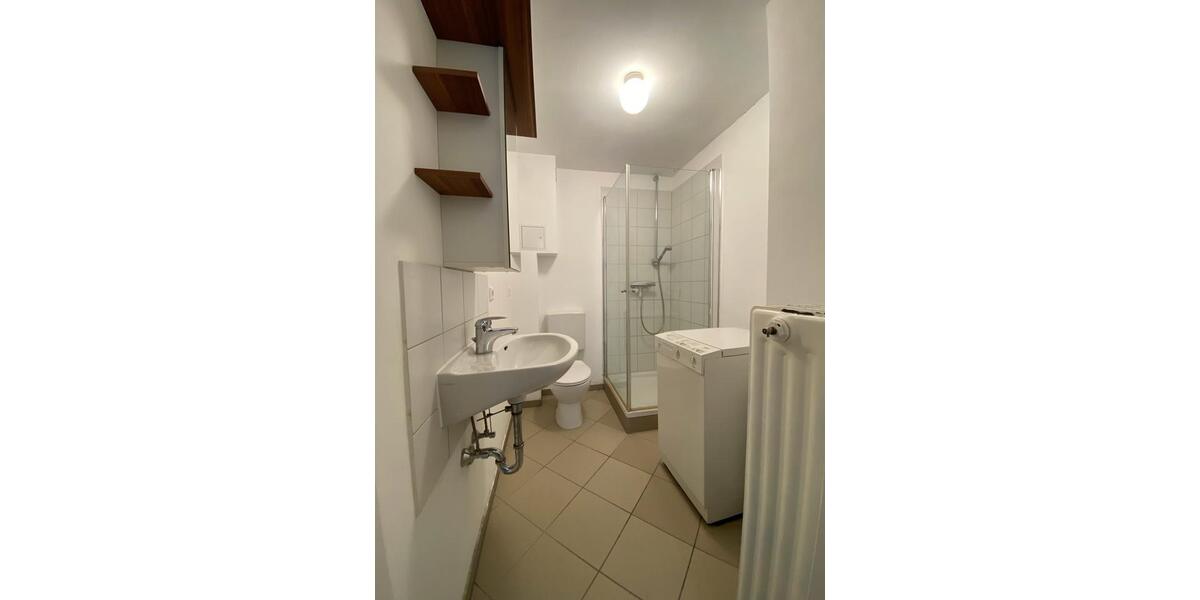 Dachgeschoßwohnung Stuttgart Lehen - 3 Zimmer, 60 m&sup2;, 950&euro; | Angebot:26419055