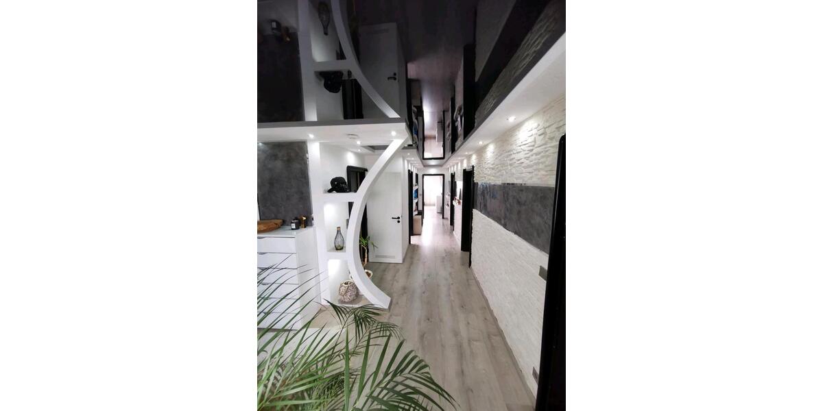 Etagenwohnung Nürtingen - 3 Zimmer, 105 m&sup2;, 357.000&euro; | Angebot:23279305