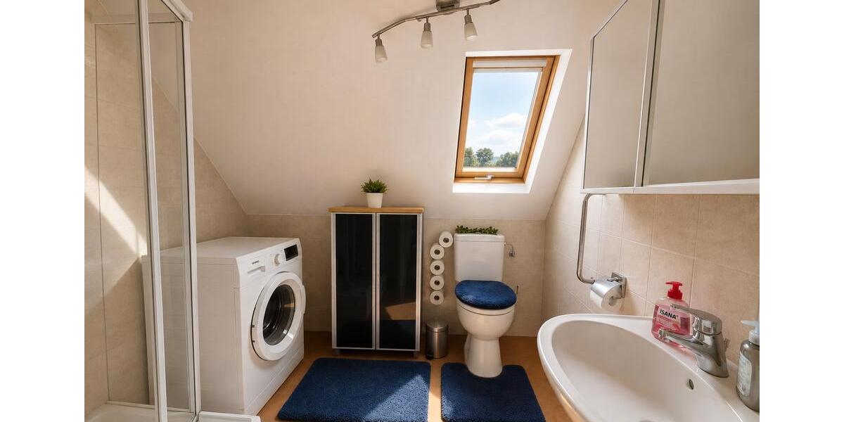 Mehrfamilienhaus, Wohnhaus Bad Urach - 9 Zimmer, 228 m&sup2;, 308.000&euro; | Angebot:27220362
