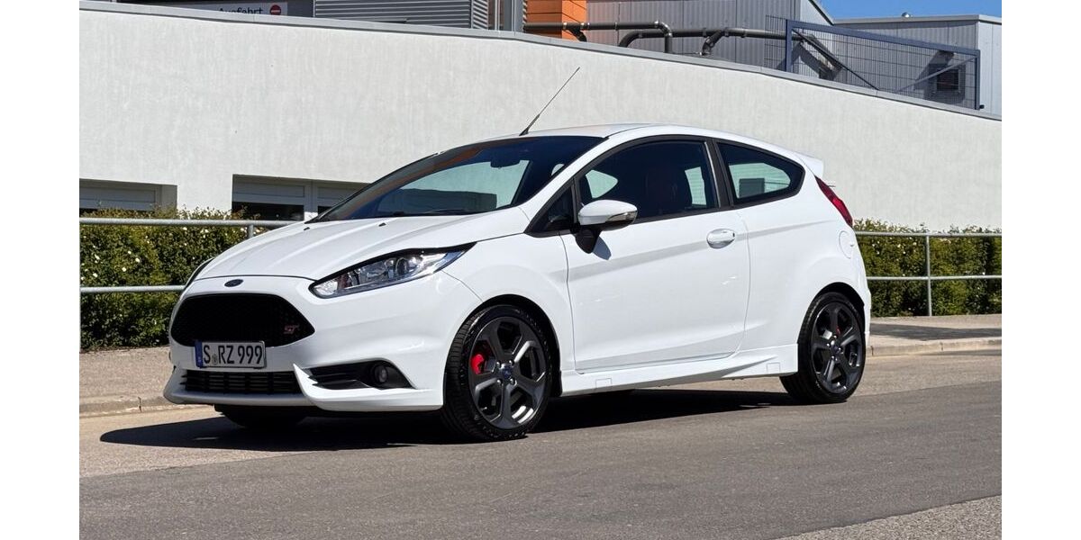 Ford Fiesta 187.000 km 7.450 &euro; Stuttgart 70435