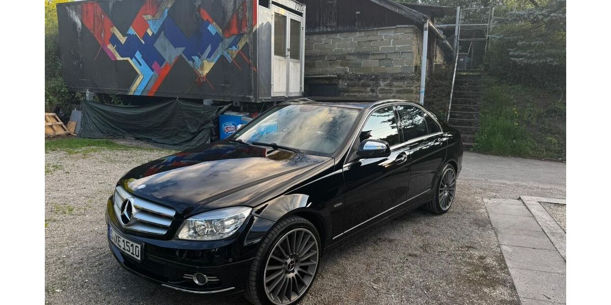 Mercedes-Benz C 200 207.758 km 6.500 &euro; Stuttgart 70374