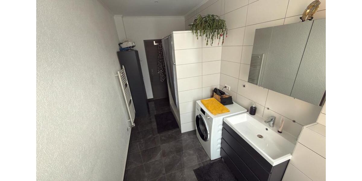 Etagenwohnung Lichtenstein - 4 Zimmer, 120 m&sup2;, 259.000&euro; | Angebot:24498085