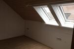 Dachgeschoßwohnung Ammerbuch - 1 Zimmer, 11 m&sup2;, 300&euro; | Angebot:26443375