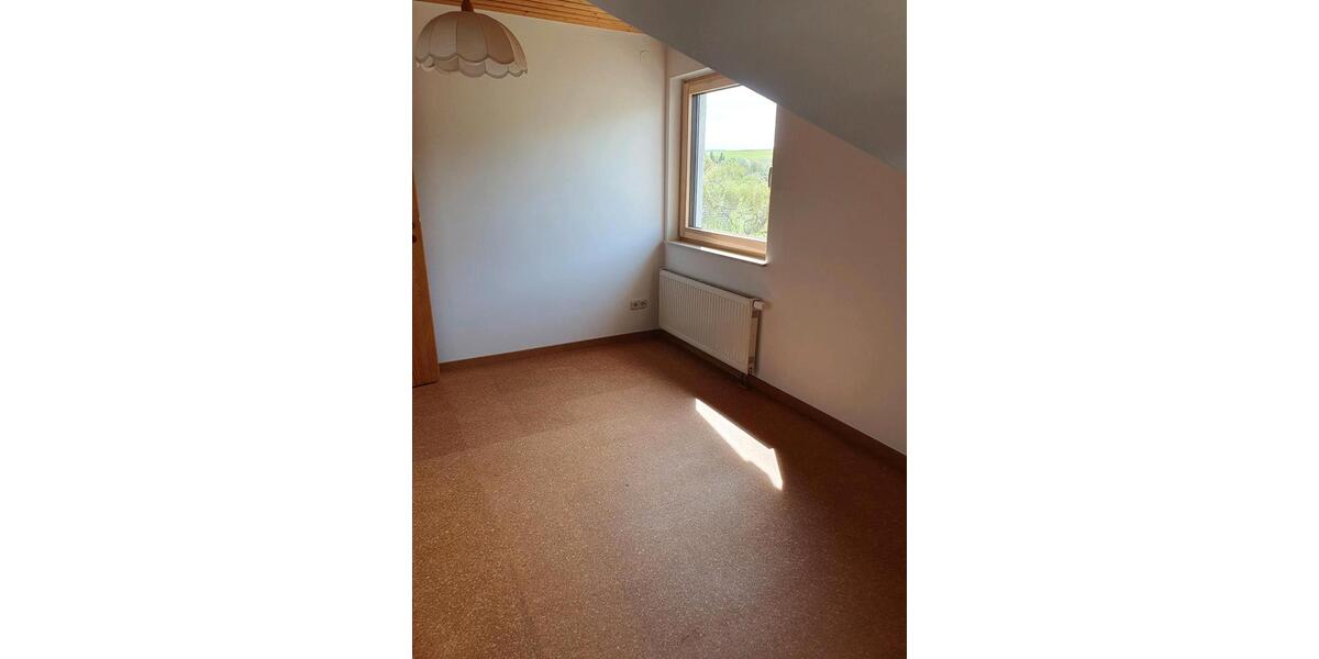 Dachgeschoßwohnung Wildberg - 3 Zimmer, 78 m&sup2;, 990&euro; | Angebot:25942984