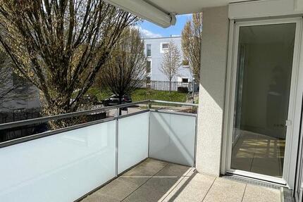 Wohnung Denkendorf - 3 Zimmer, 83 m&sup2;, 1.270&euro; | Angebot:25948432