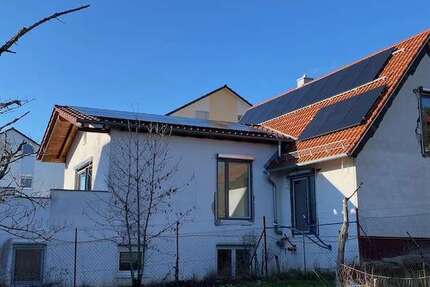 Haus Nufringen - 7 Zimmer, 215 m&sup2;, 626.000&euro; | Angebot:24619085