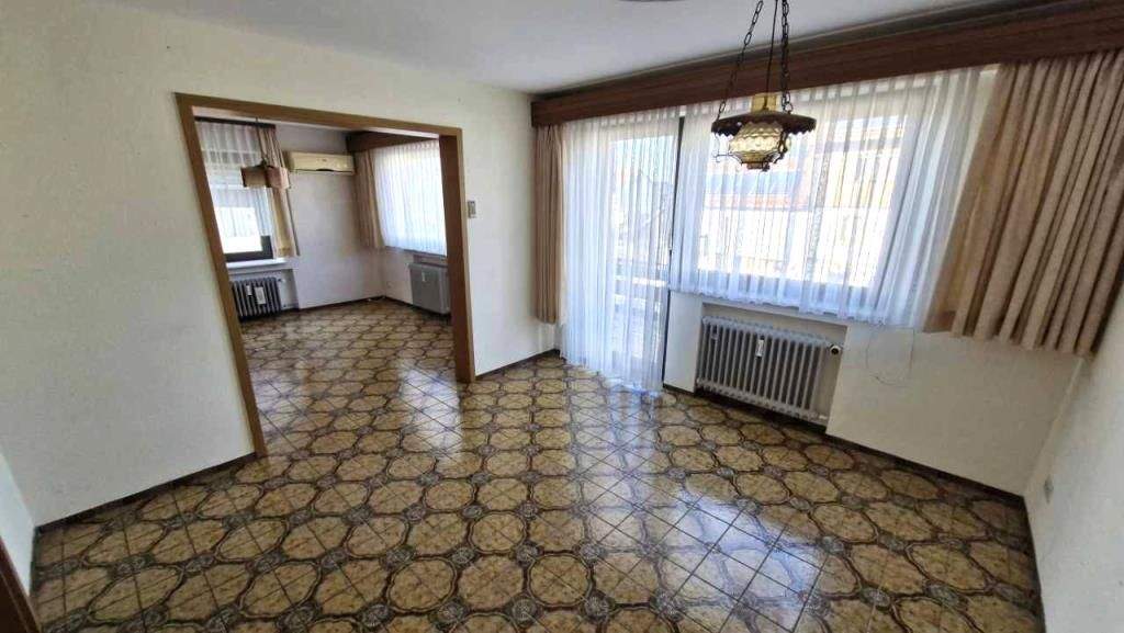 Einfamilienhaus Nagold-Hochdorf Hochdorf - 8 Zimmer, 191 m&sup2;, 394.000&euro; | Angebot:25745176