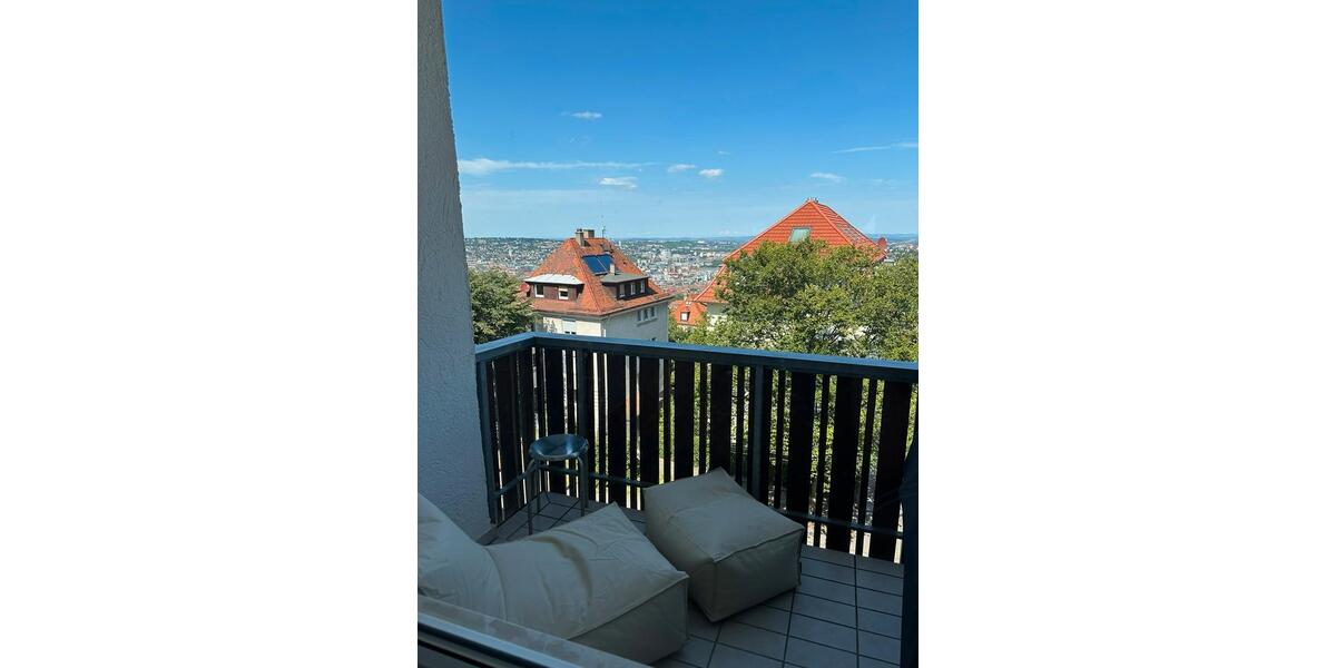 Dachgeschoßwohnung Stuttgart Degerloch - 2.5 Zimmer, 61 m&sup2;, 1.540&euro; | Angebot:25765747