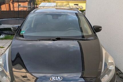 Kia Carens 268.341 km 5.000 &euro; Nürtingen 72622