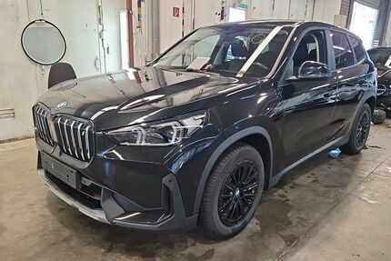 BMW iX1 32.000 km 30.299 &euro; Reutlingen / Mittelstadt 72766