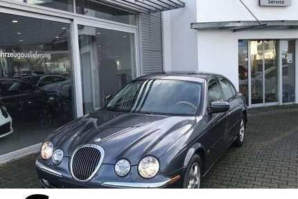Jaguar S-Type 69.870 km 7.990 &euro; Wendlingen am Neckar 73240