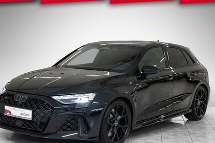 Audi RS3 1.012 km 59.940 &euro; Böblingen 71034