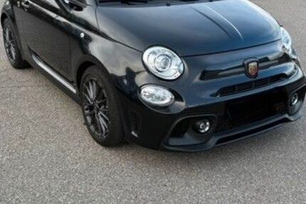 Abarth 695C 22.000 km 32.900 &euro; Stuttgart 70178