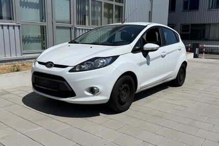 Ford Fiesta 119.950 km 4.990 &euro; Reutlingen / Betzingen 72770