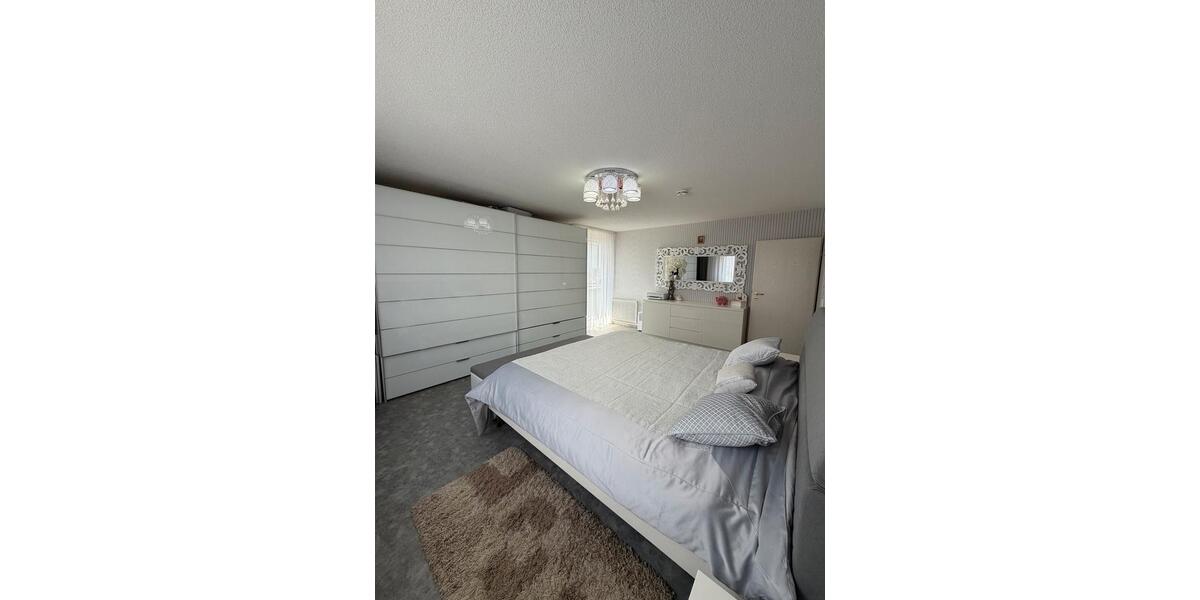 Etagenwohnung Reutlingen Reutlingen-Betzingen - 4.5 Zimmer, 126 m&sup2;, 365.000&euro; | Angebot:25943098