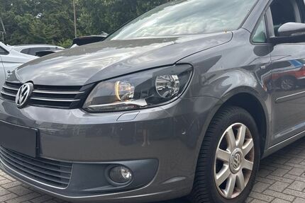 VW Touran 125.000 km 10.690 &euro; Pfullingen 72793