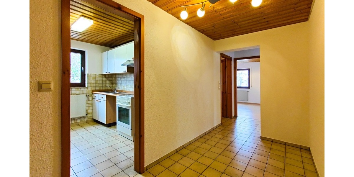 3 Zi-Wohnung in ruhiger Ortsrandlage von Oferdingen - 3- Reutlingen Oferdingen | Angebot:27027216