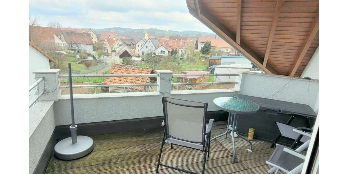 Etagenwohnung Reutlingen-Mittelstadt Mittelstadt - 3.5 Zimmer, 93 m&sup2;, 900&euro; | Angebot:25986304