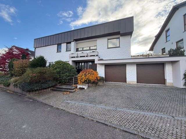 Einfamilienhaus Kohlberg - 9 Zimmer, 326 m&sup2;, 850.000&euro; | Angebot:23218887