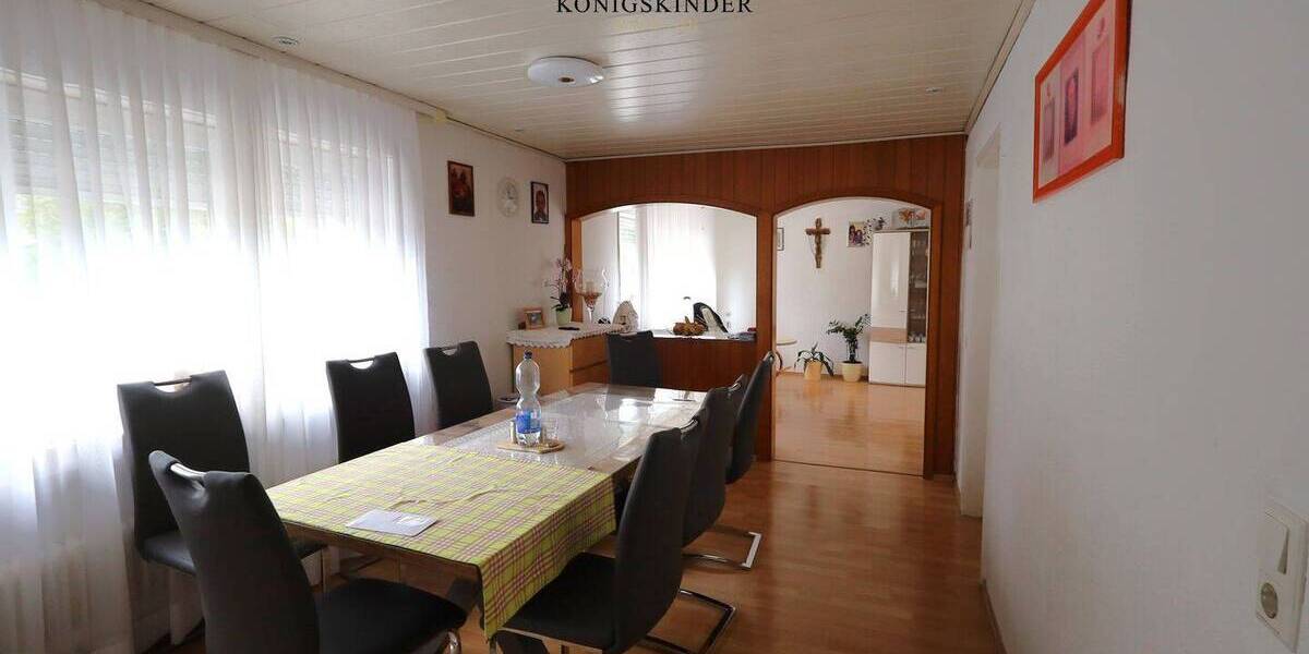 Mehrfamilienhaus, Wohnhaus Stuttgart-Möhringen Möhringen - 8 Zimmer, 213 m&sup2;, 1.235.000&euro; | Angebot:25680013