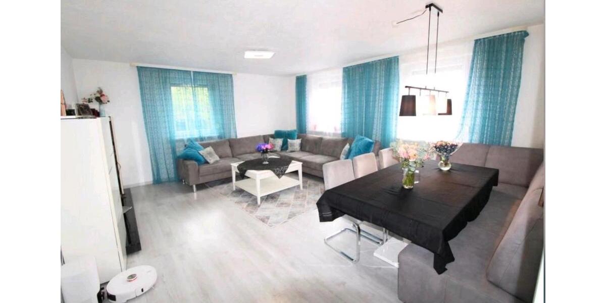 Mehrfamilienhaus, Wohnhaus Mötzingen - 9 Zimmer, 204 m&sup2;, 600.000&euro; | Angebot:24828040