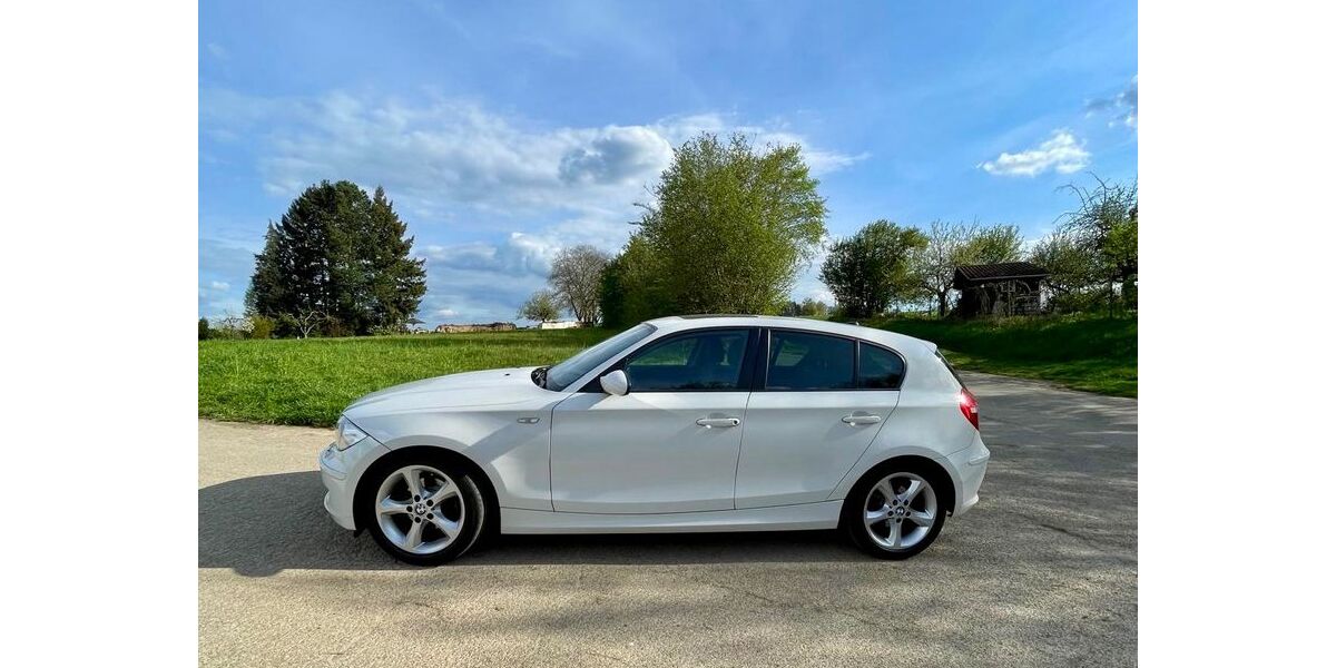 BMW 116 127.123 km 5.000 &euro; Stuttgart - Ost 70186