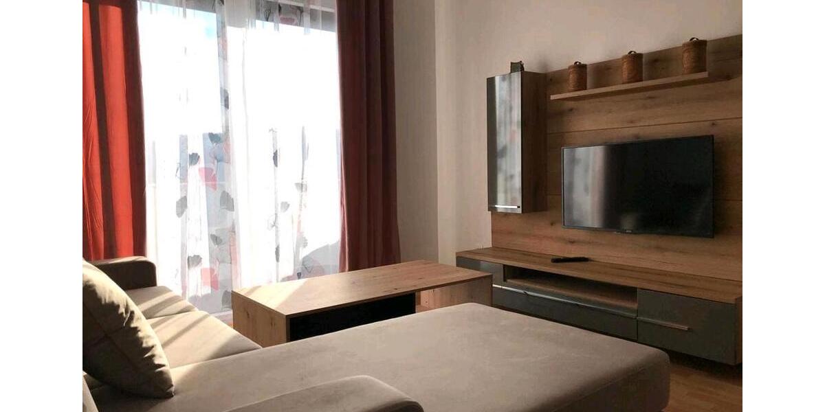 Erdgeschoßwohnung Rottenburg am Neckar - 20 Zimmer, 100 m&sup2;, 500&euro; | Angebot:25977705