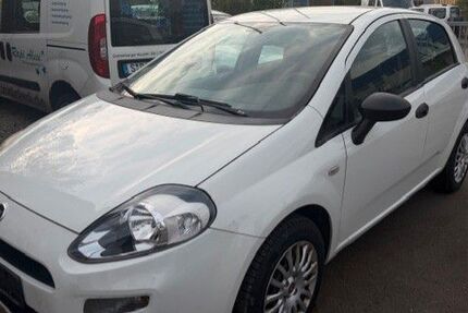 Fiat Punto 148.654 km 3.000 &euro; Filderstadt 70794