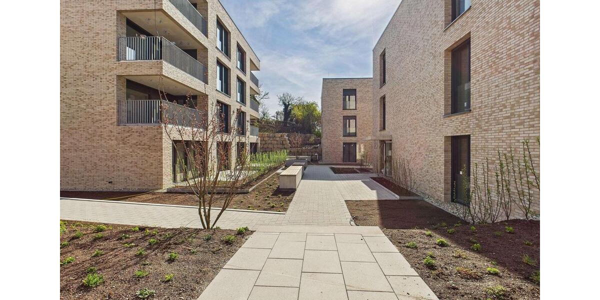 Dachgeschoßwohnung Sindelfingen Sindelfingen (Stadt) - 2 Zimmer, 65 m&sup2;, 1.230&euro; | Angebot:22893216