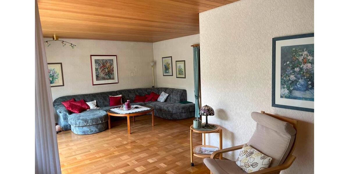 Reihenhaus Sindelfingen - 7 Zimmer, 155 m&sup2;, 550.000&euro; | Angebot:27055434