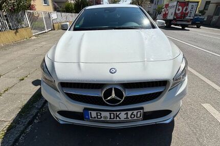Mercedes-Benz CLA 220 Shooting Brake 145.925 km 16.000 &euro; Stuttgart 70435