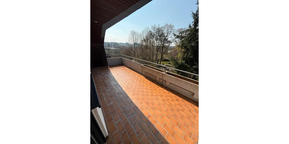 Etagenwohnung Nürtingen - 3 Zimmer, 87 m&sup2;, 1.300&euro; | Angebot:25932438