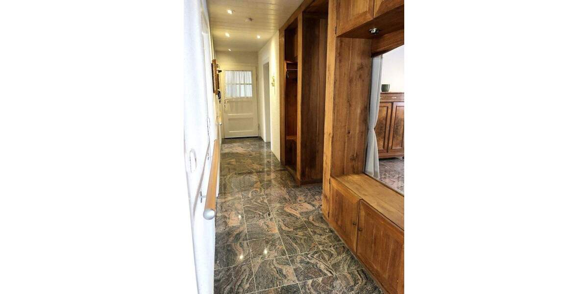 Mehrfamilienhaus, Wohnhaus Pliezhausen Gniebel - 1 Zimmer, 191 m&sup2;, 375.000&euro; | Angebot:25657383