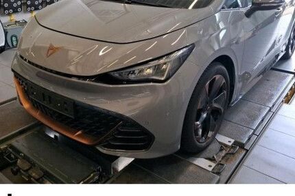 Cupra Born 14.068 km 28.630 &euro; Metzingen 72555