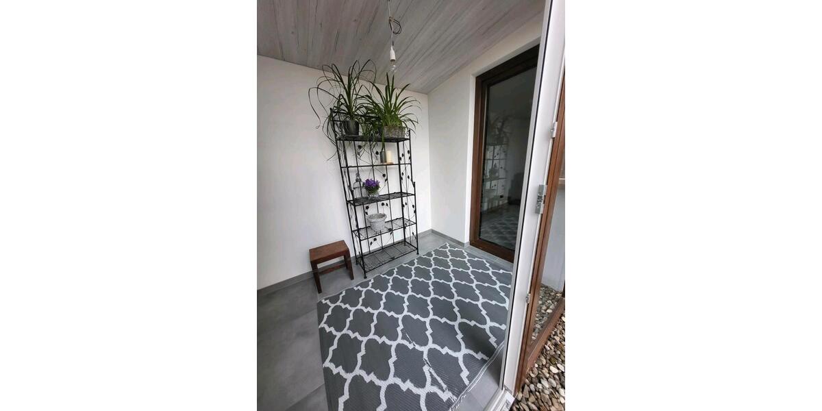 Erdgeschoßwohnung Bad Urach - 2 Zimmer, 40 m&sup2;, 900&euro; | Angebot:26478686