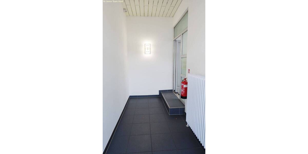Gewerbeobjekt Tübingen Innenstadt - 7 Zimmer, 178 m&sup2;, 2.250&euro; | Angebot:26617670