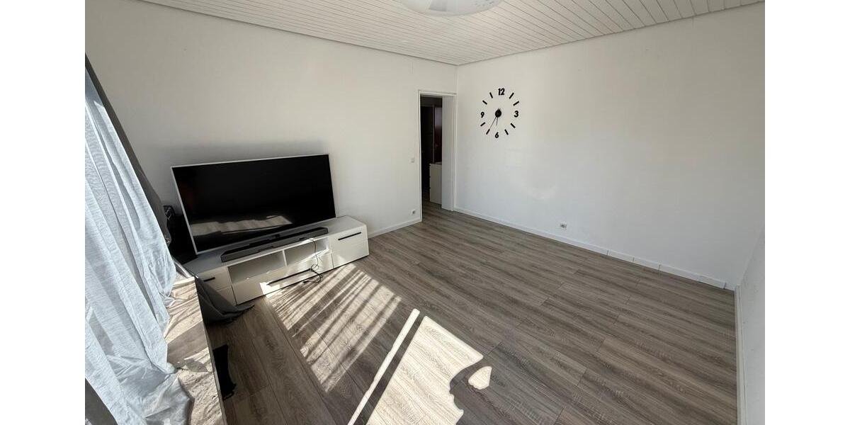 Etagenwohnung Neckartenzlingen - 2 Zimmer, 42 m&sup2;, 900&euro; | Angebot:26588272