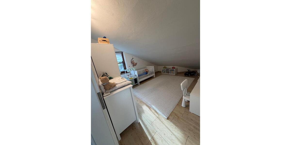 Dachgeschoßwohnung Horb am Neckar - 3.5 Zimmer, 107 m&sup2;, 1.450&euro; | Angebot:25900850