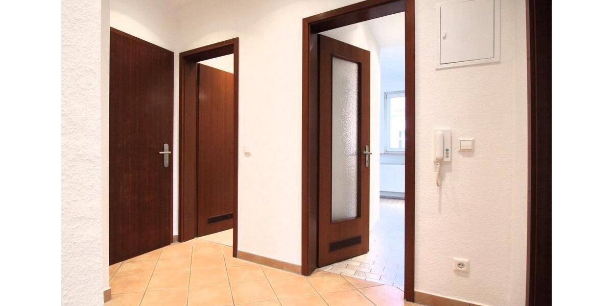 Etagenwohnung Stuttgart Degerloch - 3 Zimmer, 64 m&sup2;, 975&euro; | Angebot:25899624