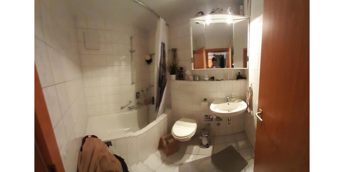 Etagenwohnung Reutlingen Altenburg - 2 Zimmer, 42 m&sup2;, 800&euro; | Angebot:26378626