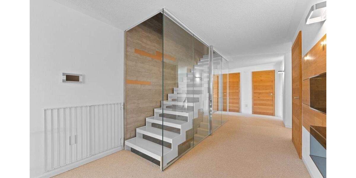 Einfamilienhaus Nagold - 1 Zimmer, 337 m&sup2;, 1.350.000&euro; | Angebot:25726408