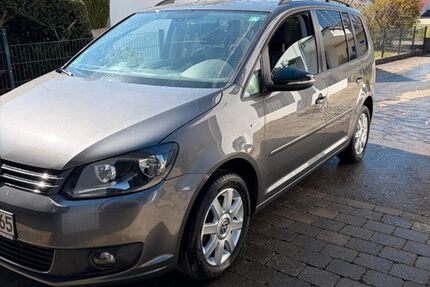 VW Touran 149.000 km 7.499 &euro; Horb a. N. 72160